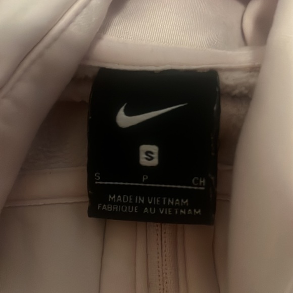 Nike sweater - Picture 2 of 2